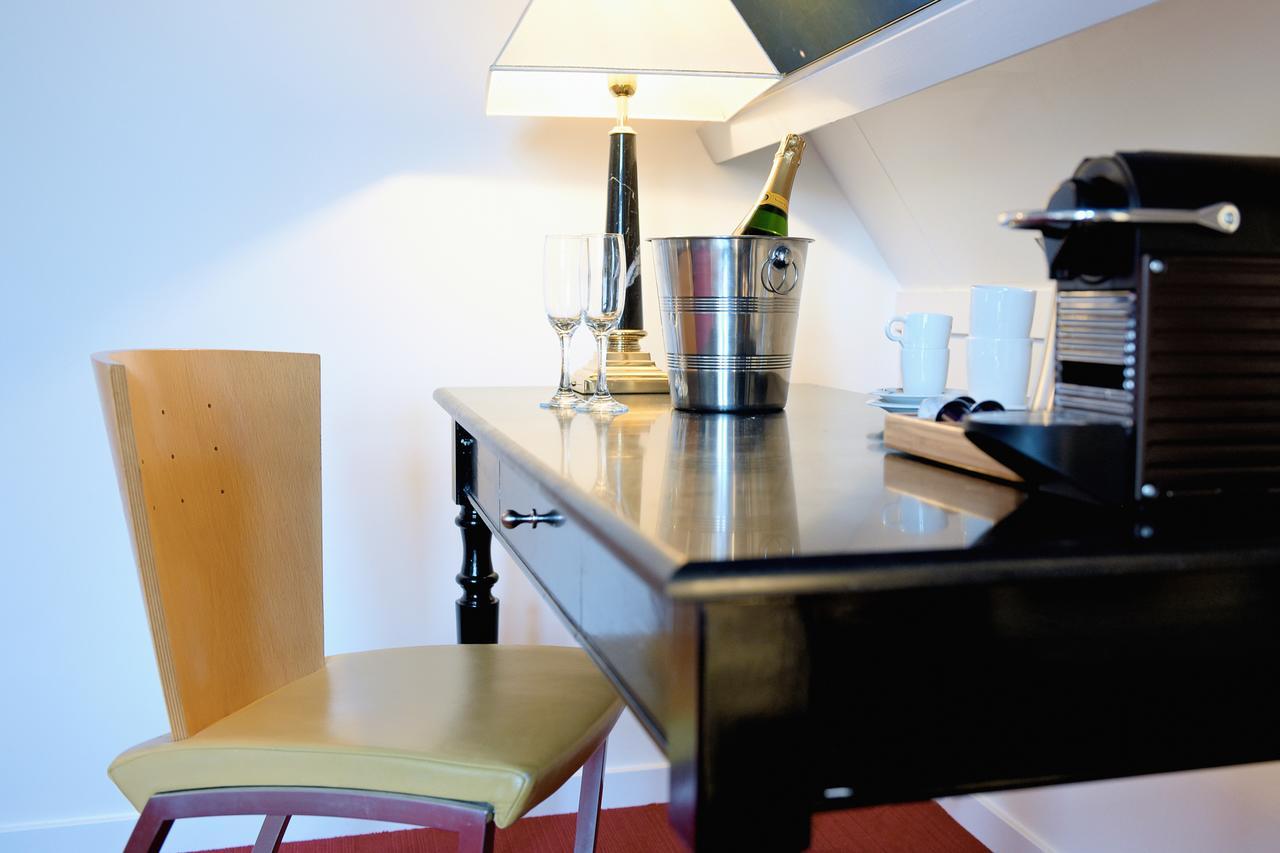 Hotel Trusten Willemstad  Extérieur photo